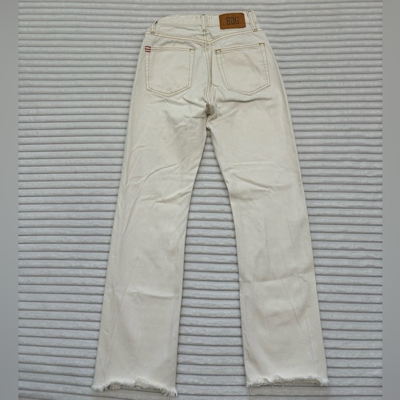 Urban Outfitters White Distressed Cowboy Jeans-size 25 - Picture 2 of 3